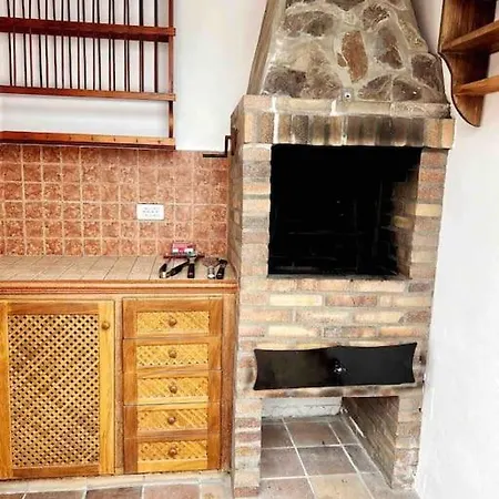 Lujosa Con Piscina Privada Villa