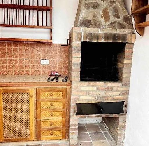 Lujosa Con Piscina Privada Vila