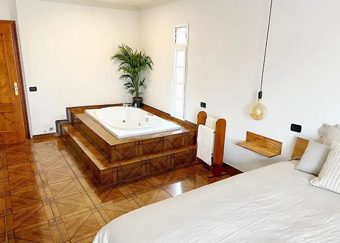 Lujosa Con Piscina Privada *