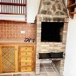 Lujosa Con Piscina Privada Villa
